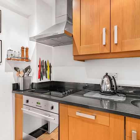 Elegant 1 Bedroom Flat Near Harrods Λονδίνο Εξωτερικό φωτογραφία