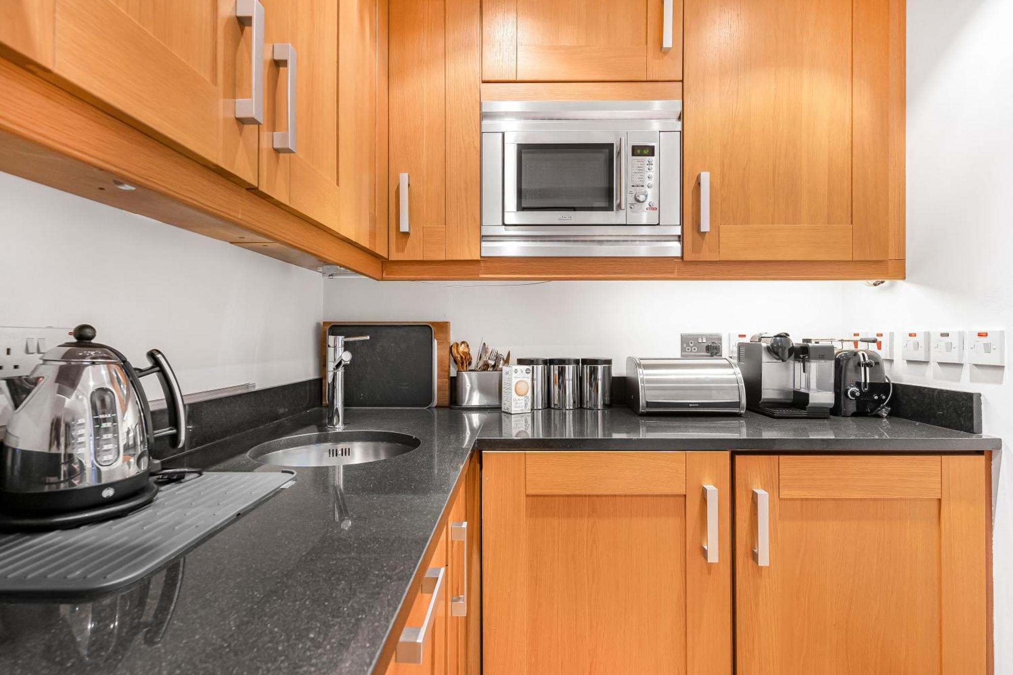 Elegant 1 Bedroom Flat Near Harrods Λονδίνο Εξωτερικό φωτογραφία