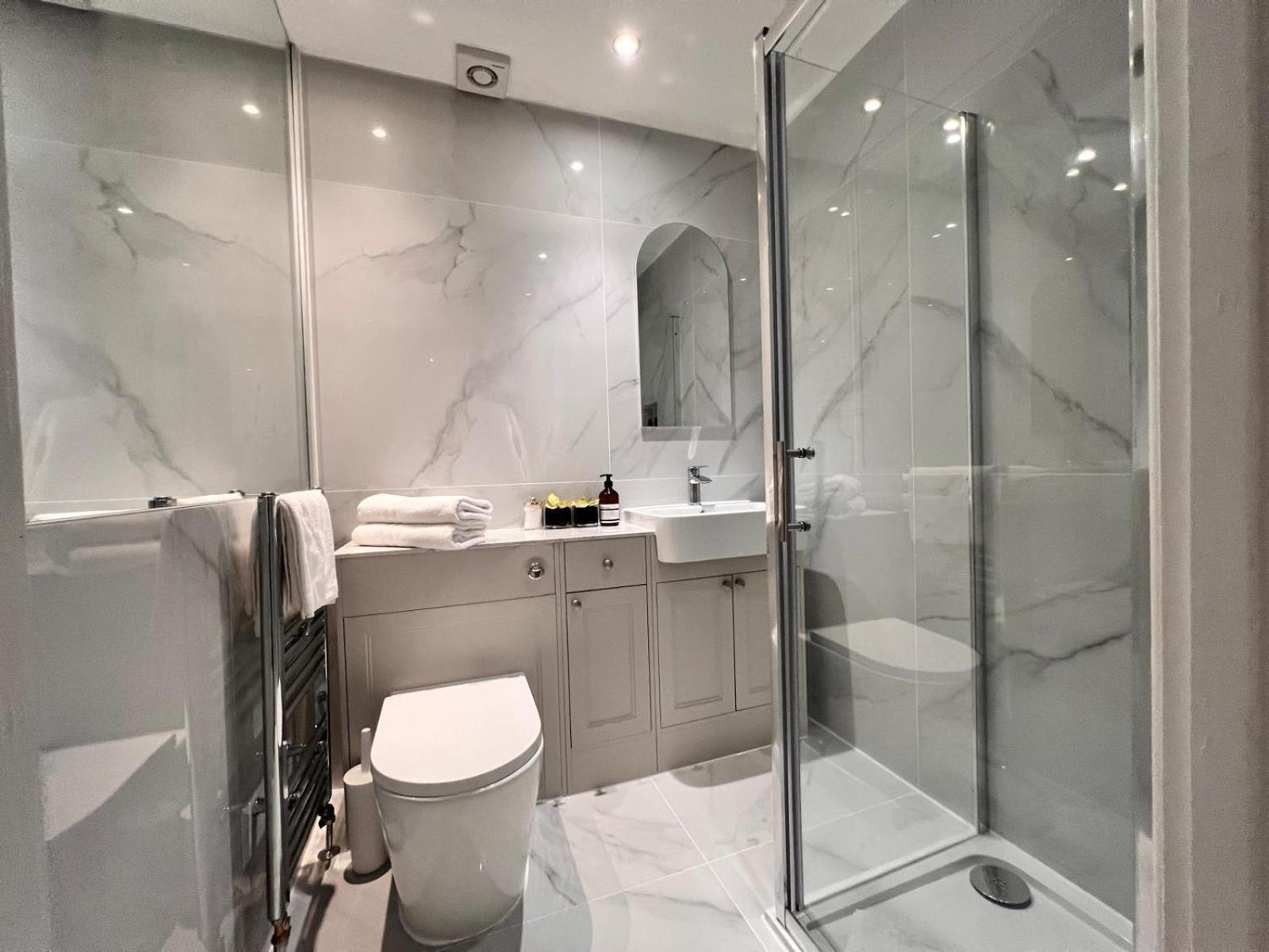 Elegant 1 Bedroom Flat Near Harrods Λονδίνο Εξωτερικό φωτογραφία