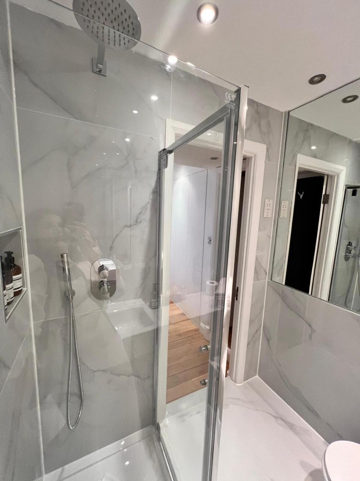 Elegant 1 Bedroom Flat Near Harrods Λονδίνο Εξωτερικό φωτογραφία