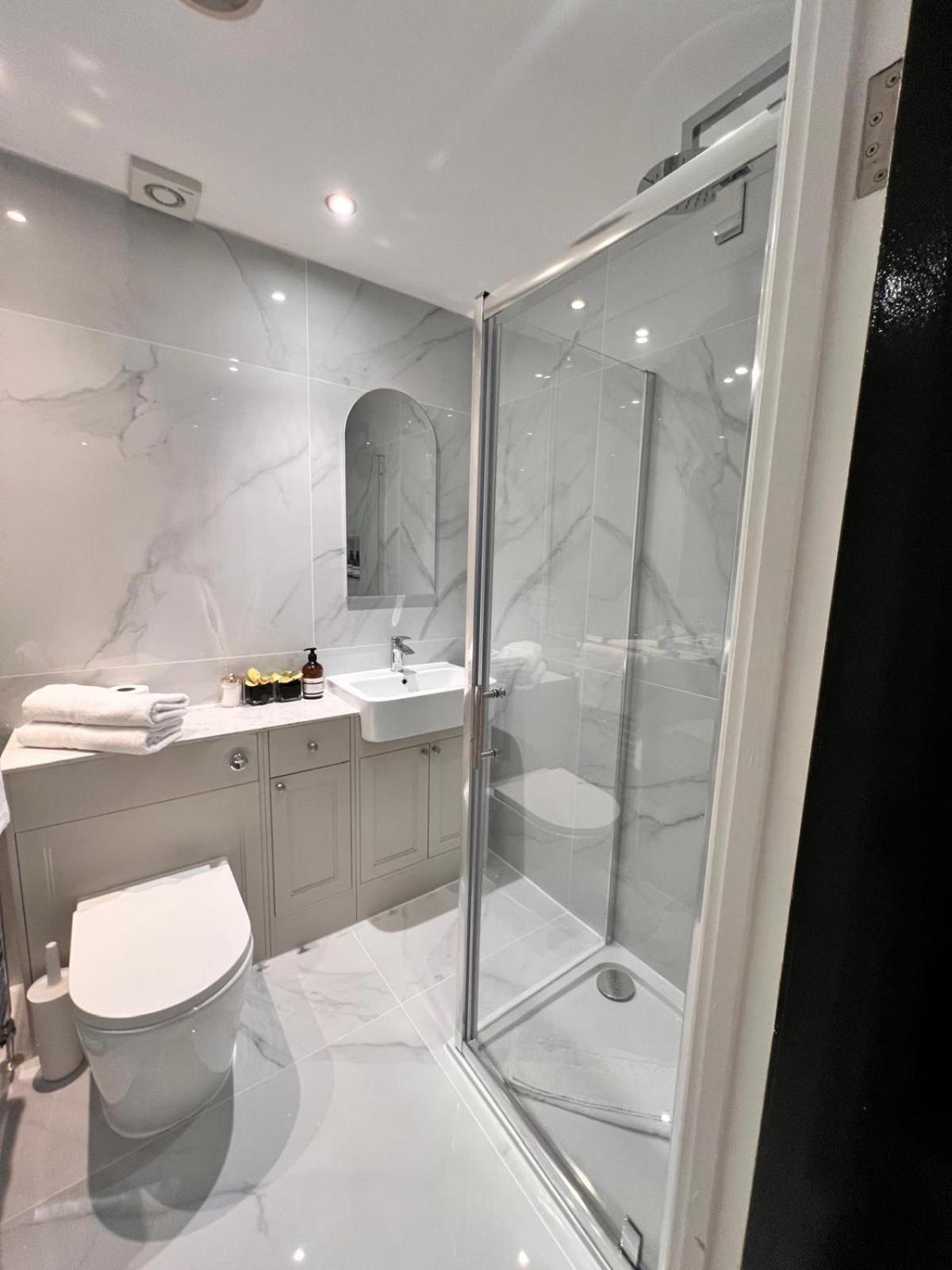 Elegant 1 Bedroom Flat Near Harrods Λονδίνο Εξωτερικό φωτογραφία
